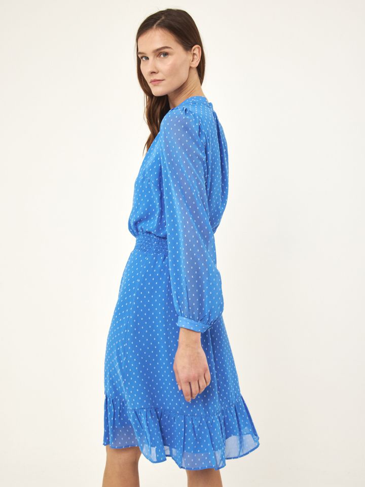 שמלה ריקמות פרחים בצבע תכלת