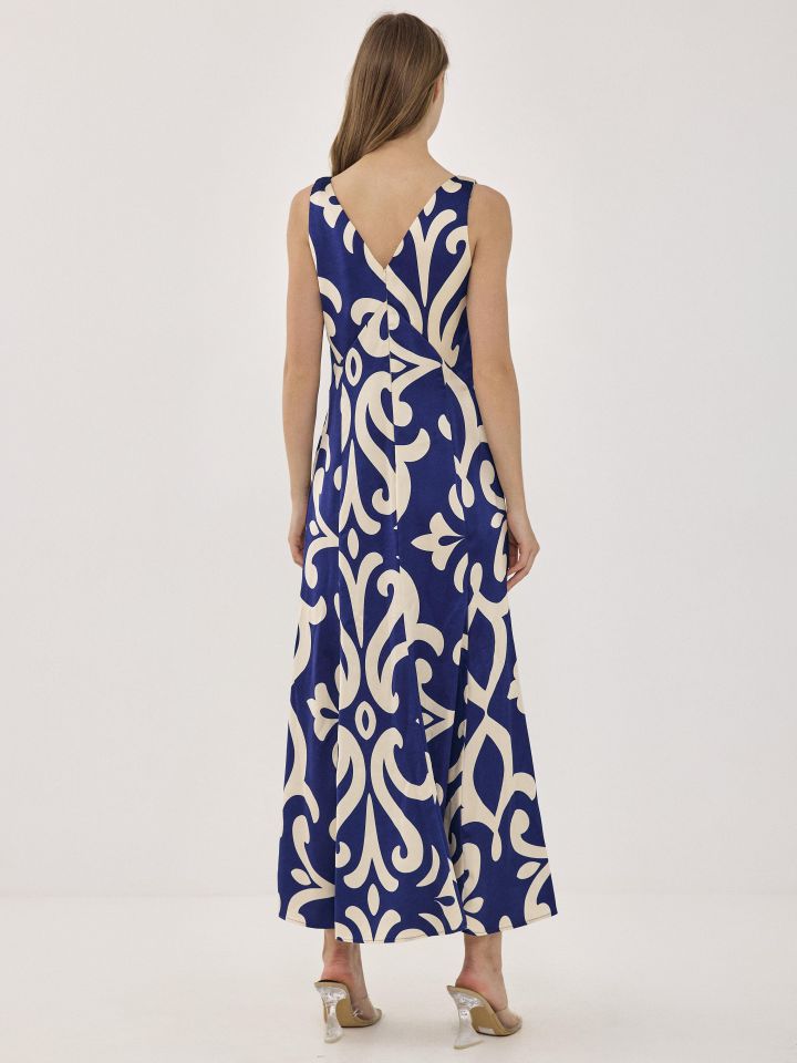 שמלה סטן מקסי בצבע כחול רויאל