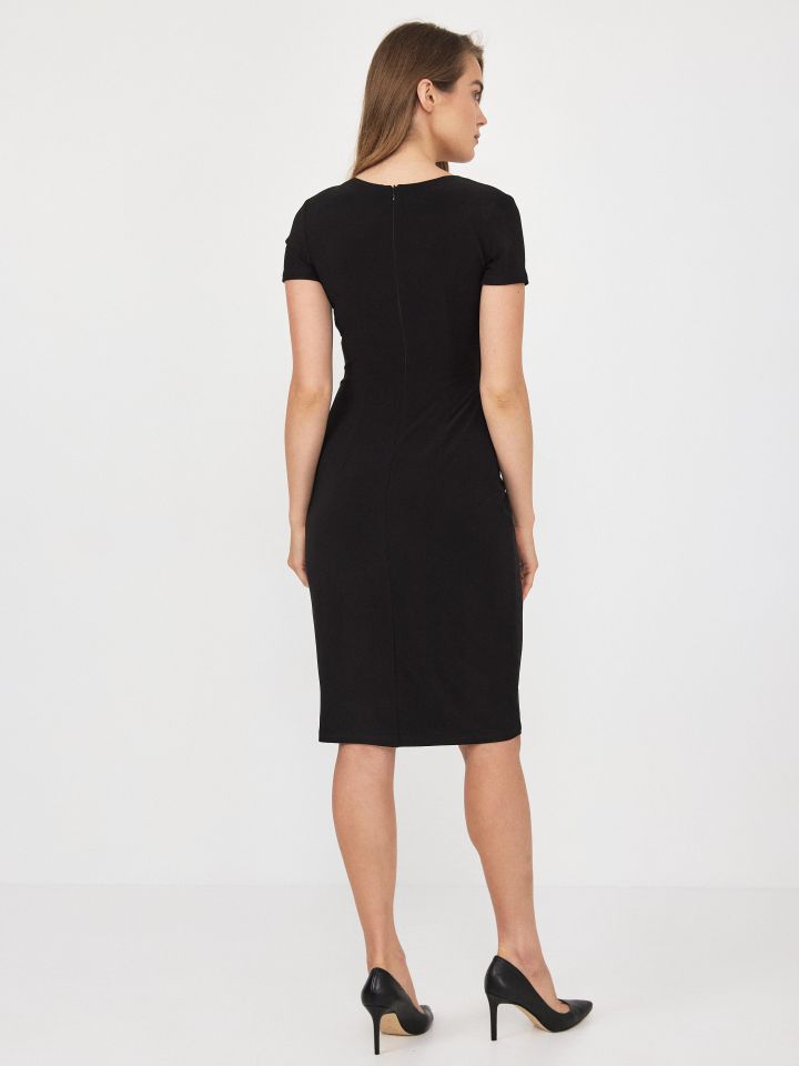 שמלה מעטפה דמוי יהלומים בצבע שחור לורקס