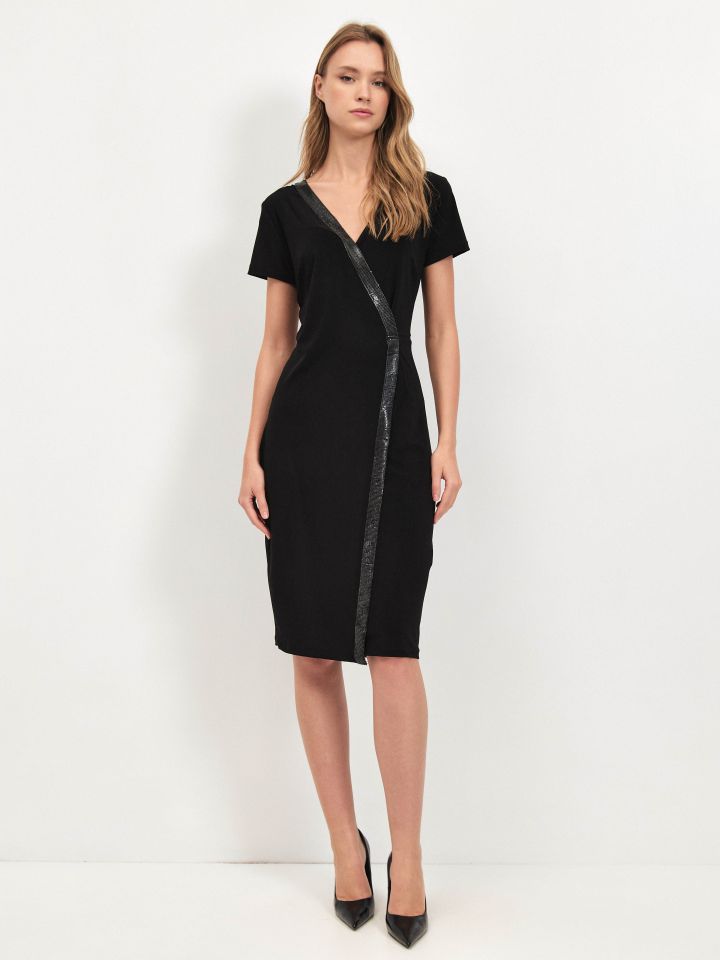 שמלה מעטפה דמוי יהלומים בצבע שחור