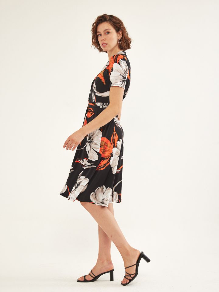 שמלה חגורה דפוס מכופתרת בצבע כתום