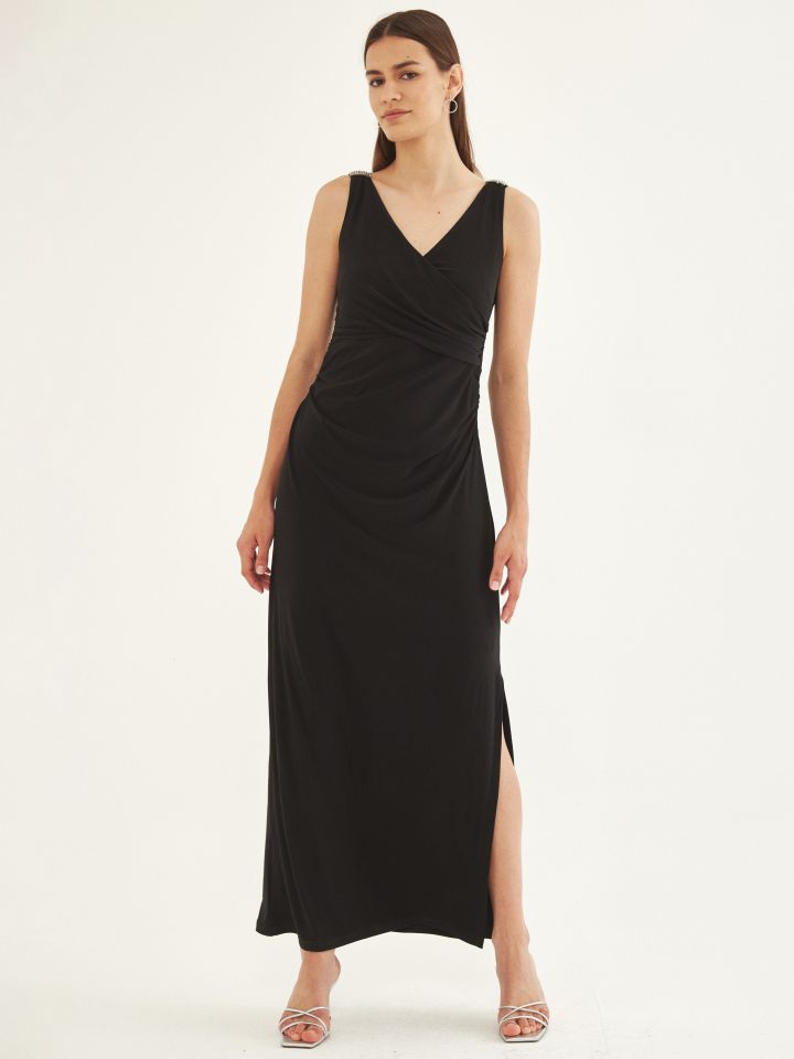 שמלה מקסי אבזמי יהלומים בכתפיים בצבע שחור