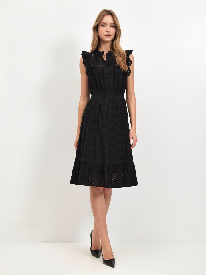 שמלה קרושה בצבע שחור