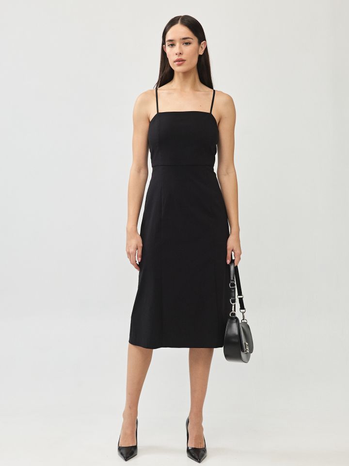 שמלה מראה פישתן כתפיות בצבע שחור