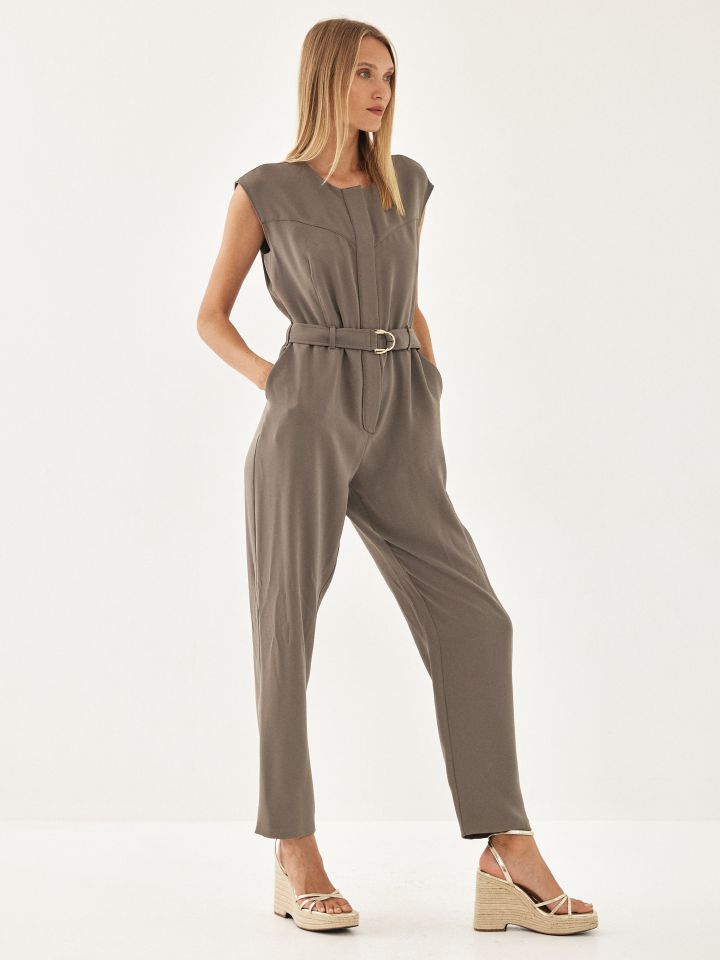 אוברול + חגורה בצבע זית