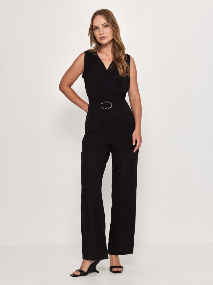 אוברול אבזם בצבע שחור