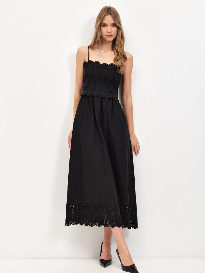 שמלה שילוב קרושה LINOR בצבע שחור