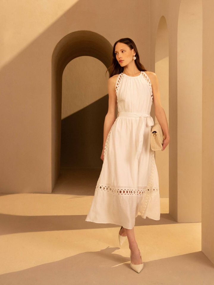 שמלה מראה פישתן שילוב קרושה בצבע שמנת