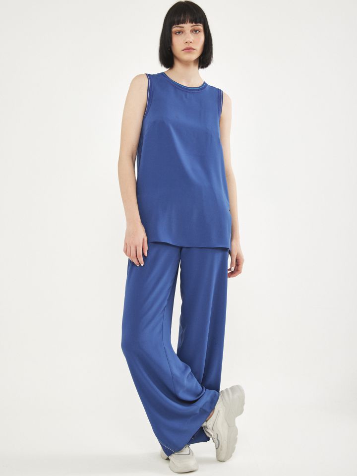 חליפת סטן שילוב ריבים בצבע כחול סקאי