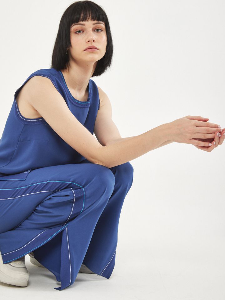 חליפת סטן שילוב ריבים בצבע כחול סקאי