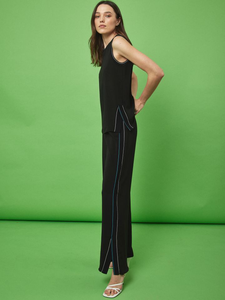 חליפת סטן שילוב ריבים בצבע שחור