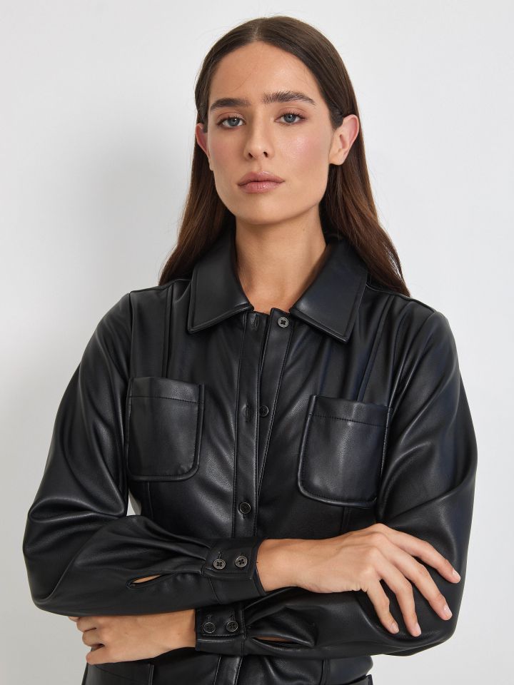 שמלה דמוי עור + חגורה בצבע שחור