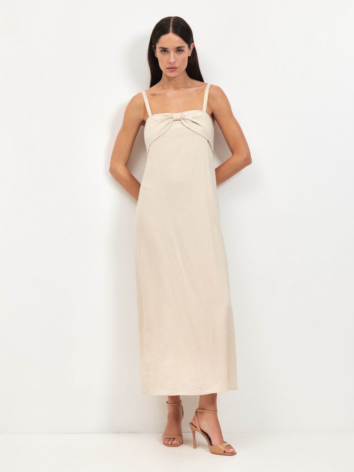 שמלה מראה פישתן פתח פפיון בצבע טיבעי