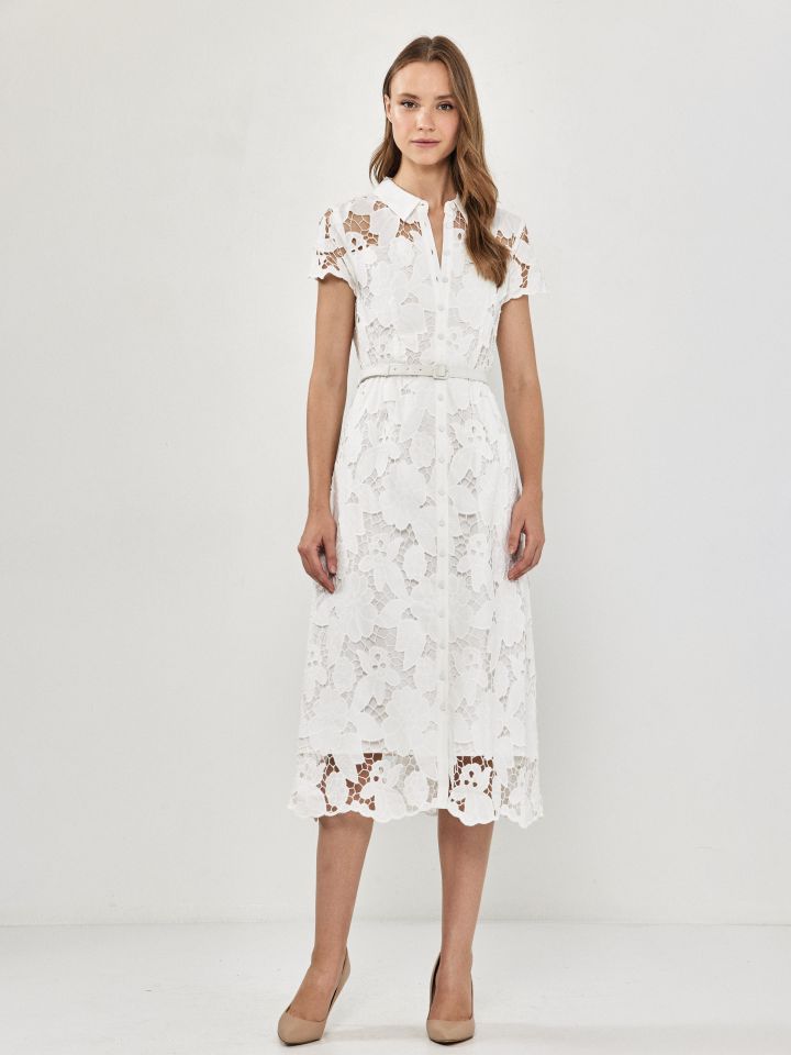 שמלה קרושה שרוול קצר בצבע לבן