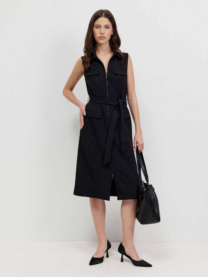 שמלה כיסים חגורה בצבע שחור