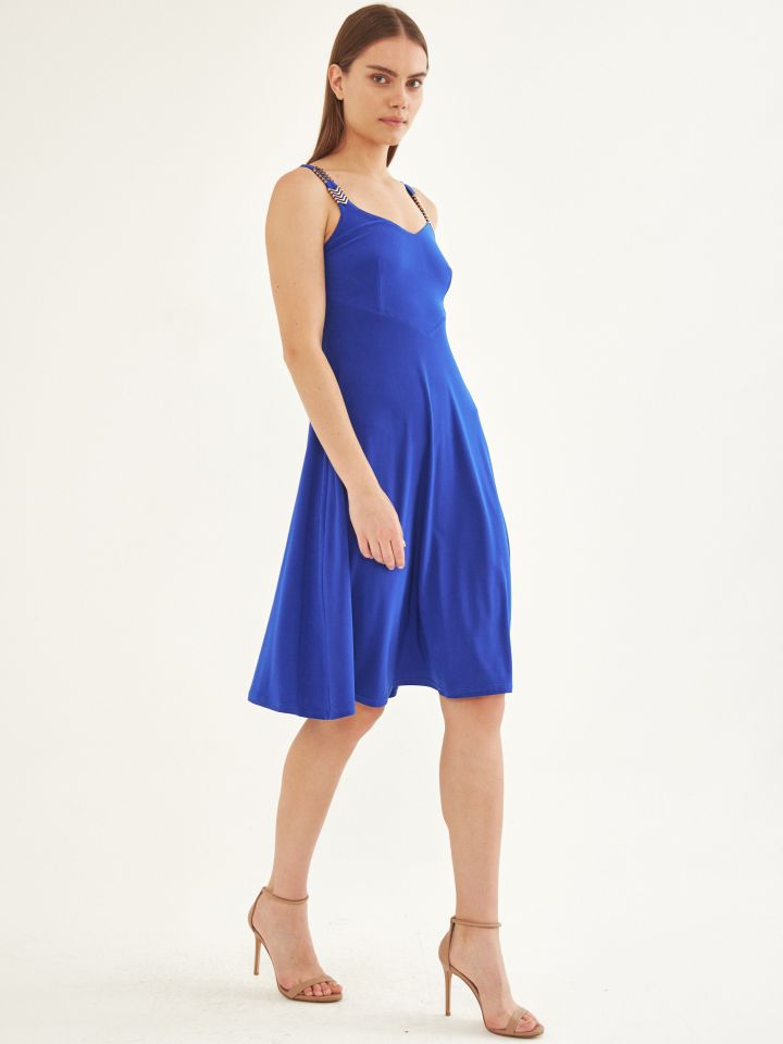 שמלה אבזמים בצבע כחול רויאל
