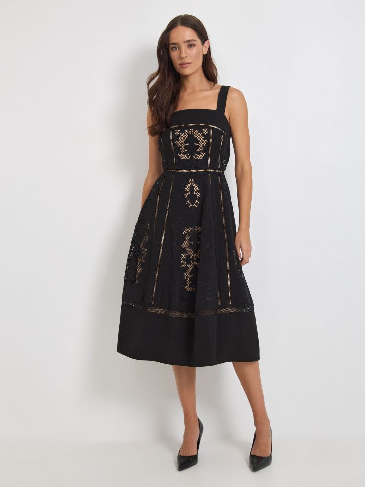 שמלה תחרה KONTENTO בצבע שחור