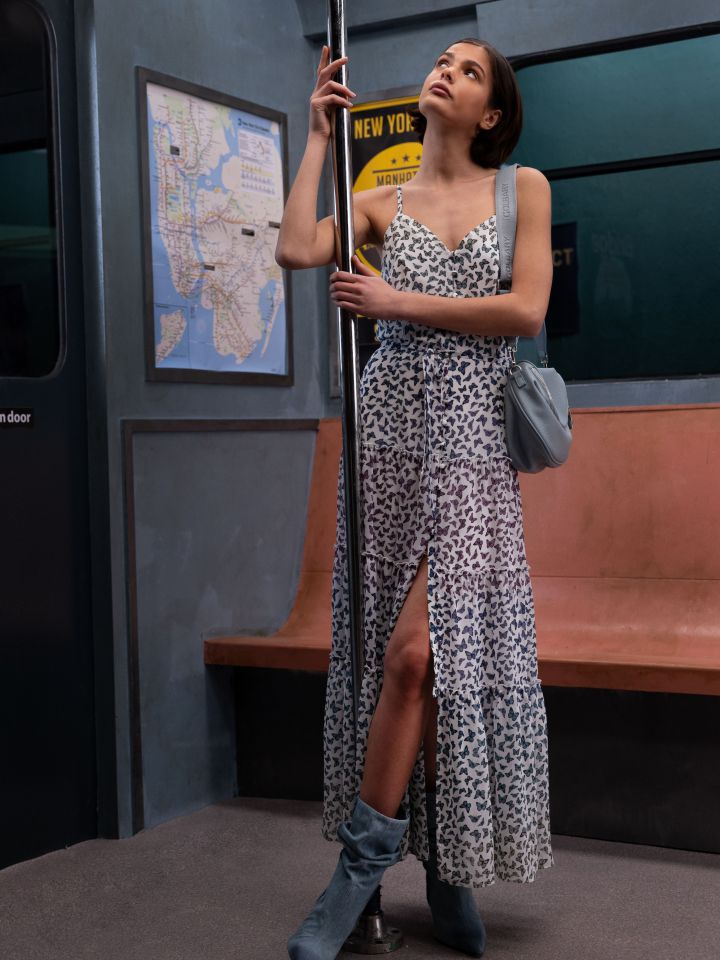 שמלה דפוס פרפרים בצבע דפוס