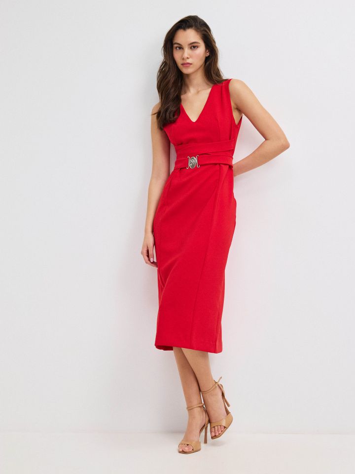 שמלה V אבזמים בצבע אדום