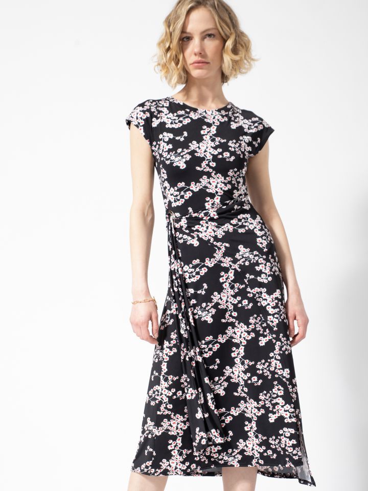 שמלה קשירה צד בצבע פרחוני