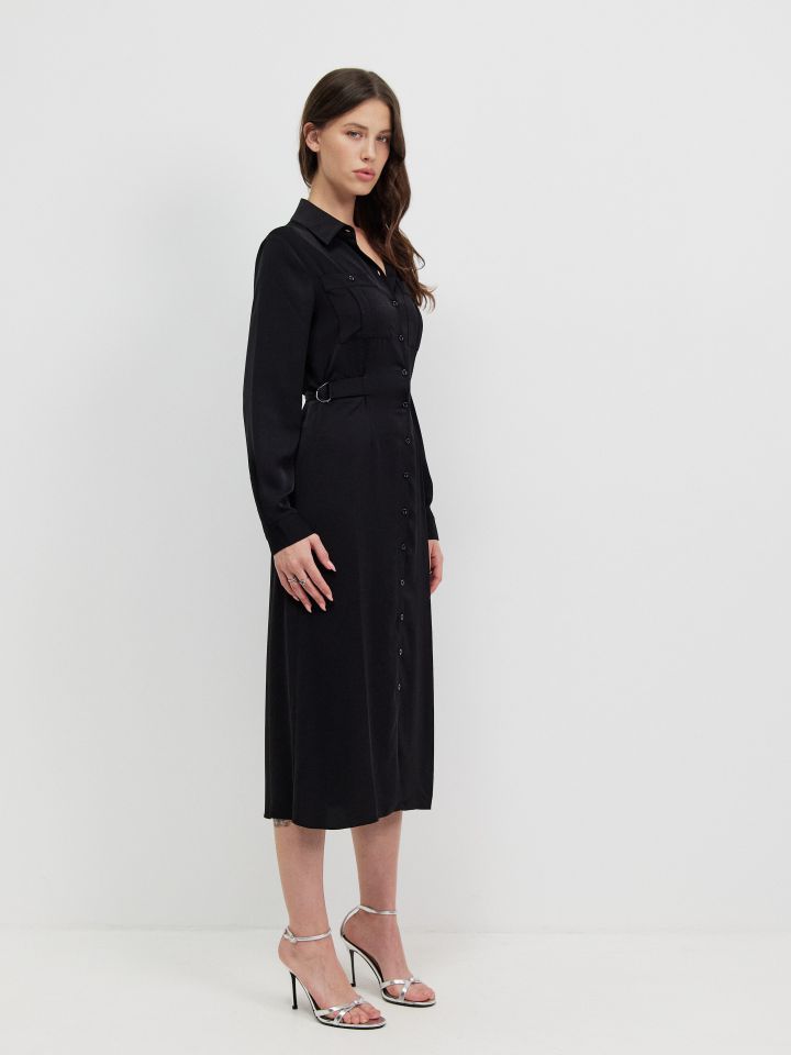 שמלה צוארון אבזמי צד בצבע שחור