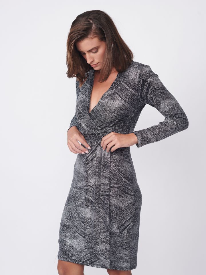שמלה לורקס מעטפה בצבע אפור כסף