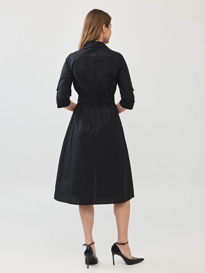 שמלה שרוול 3/4 צוארון וכיסים בצבע שחור