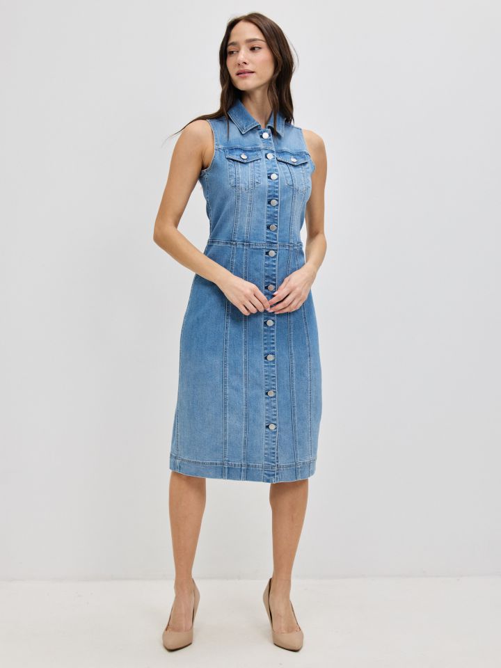 שמלה ג’ינס צוארון בצבע ג’ינס בהיר