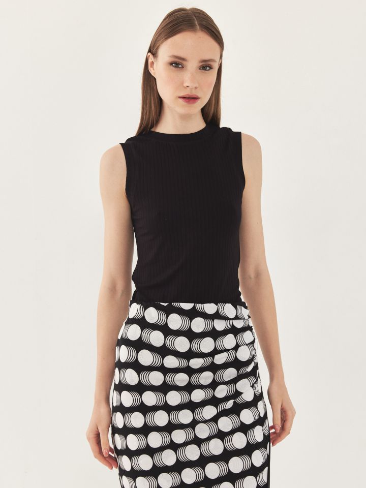 גופיה ניקי ריב PROMO בצבע שחור