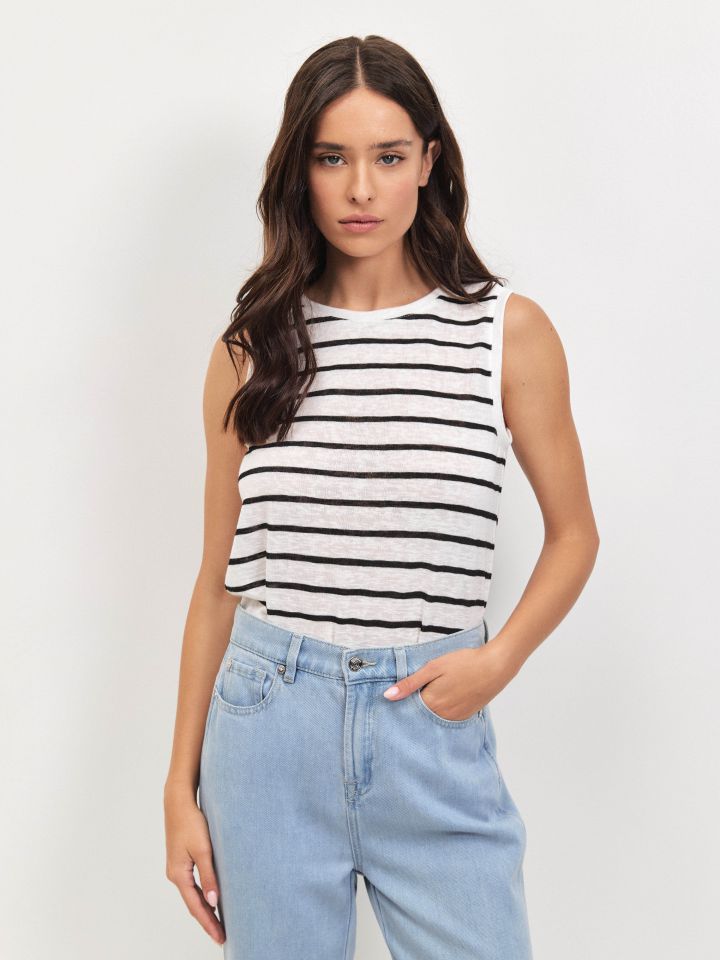 גופיה פסים PROMO בצבע שחור