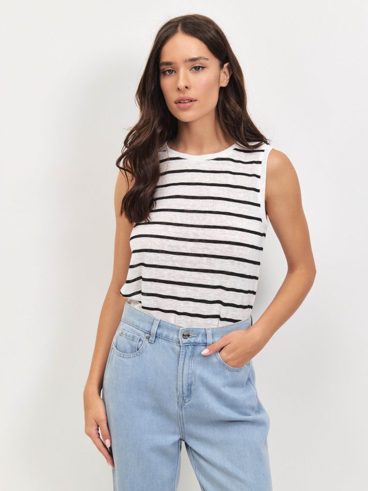 גופיה פסים PROMO בצבע שחור