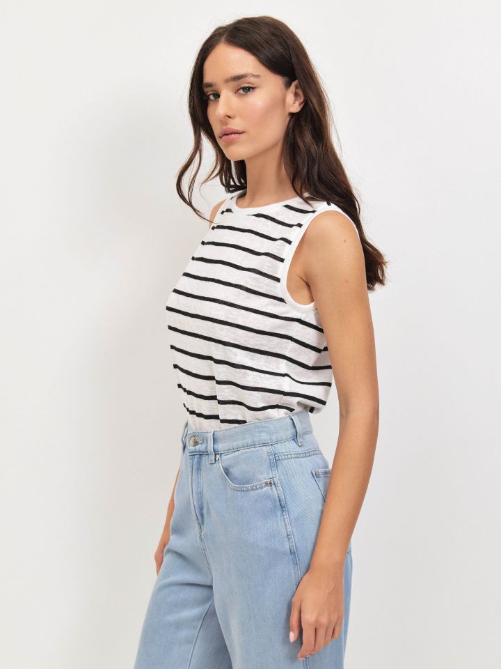 גופיה פסים PROMO בצבע שחור