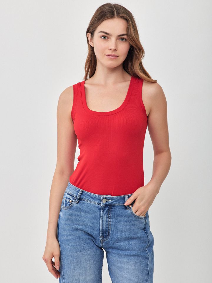 גופיה ריפס  PROMO בצבע אדום