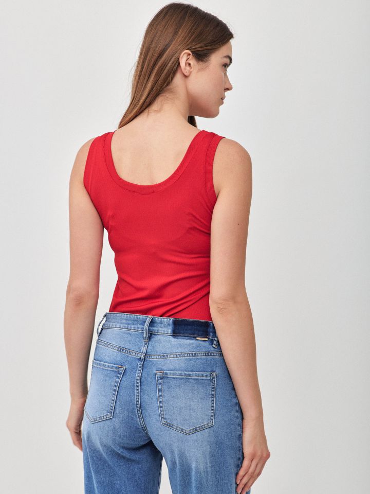 גופיה ריפס  PROMO בצבע אדום