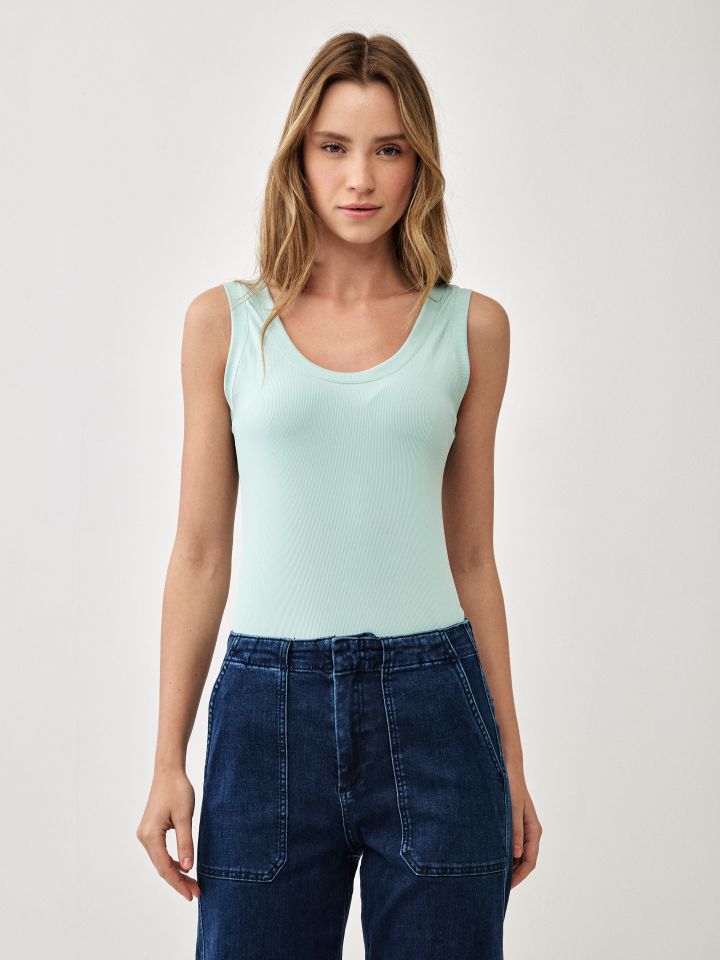 גופיה ריפס  PROMO בצבע ירוק