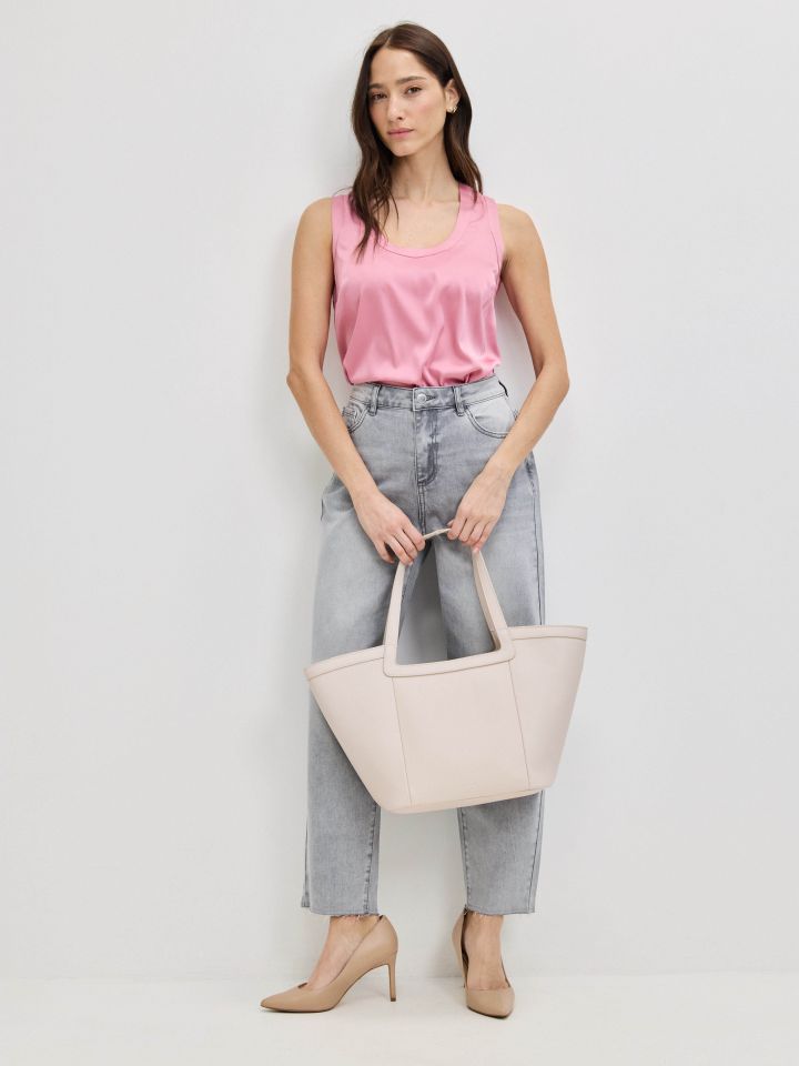 גופיה סטן פתח עגול PROMO בצבע ורוד חדש