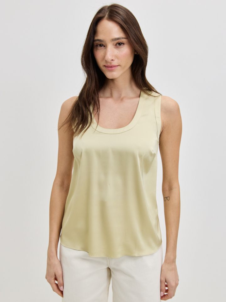 גופיה סטן פתח עגול PROMO בצבע זהב