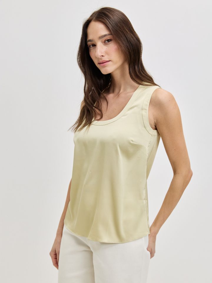 גופיה סטן פתח עגול PROMO בצבע זהב