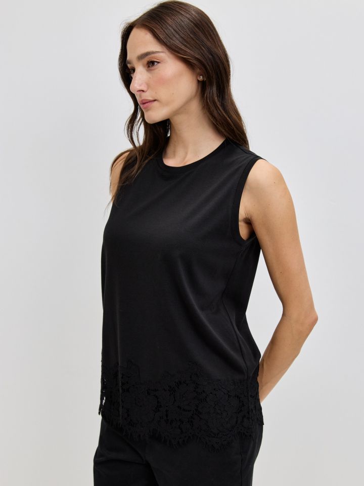 גופיה שילוב קרושה בצבע שחור