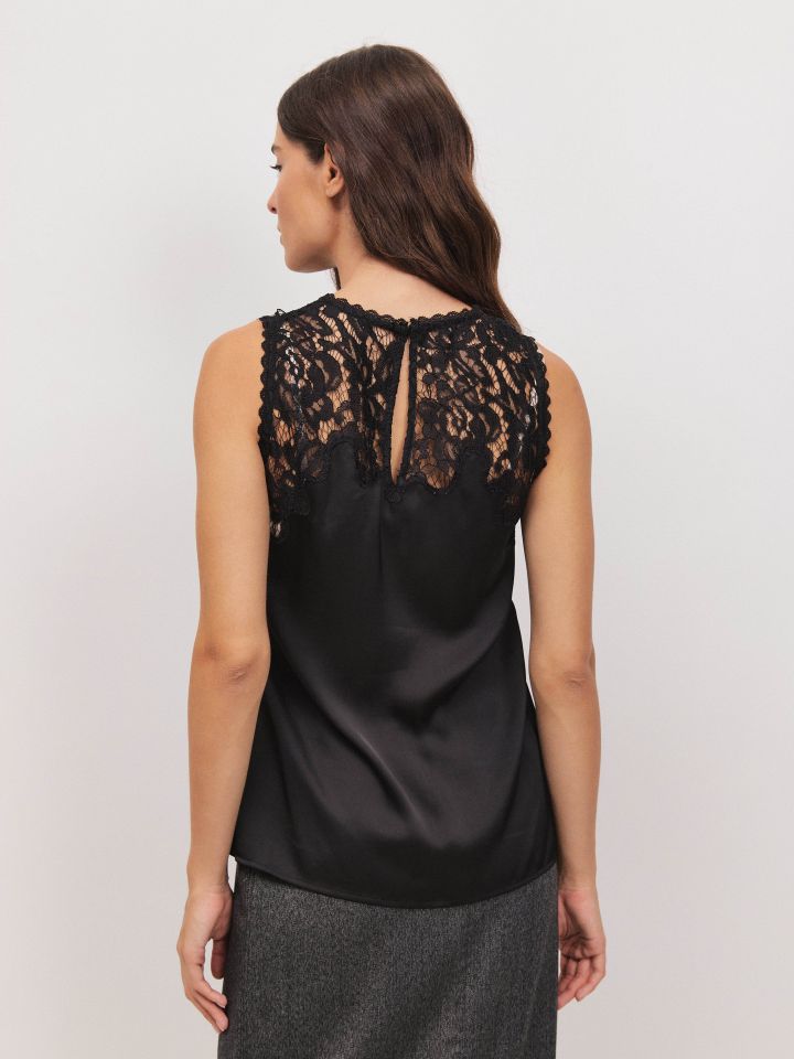 גופיה סטן שילוב תחרה בצבע שחור