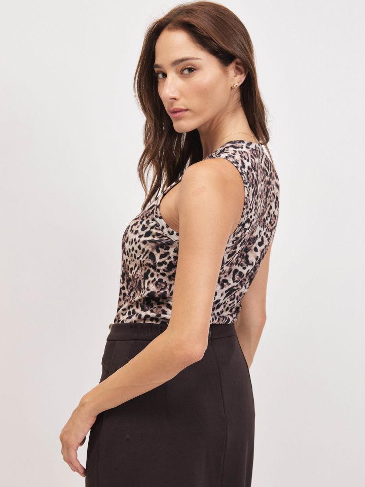 גופיה ריב מנומר בצבע מנומר