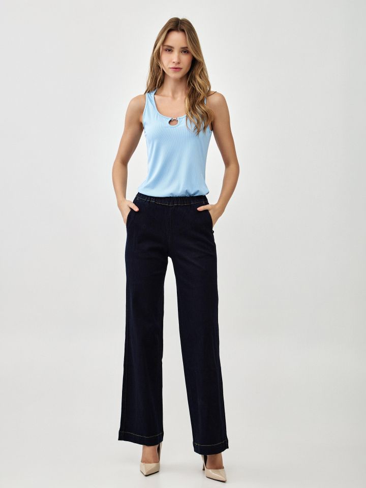 גופיה ריב פתח אבזם בצבע תכלת