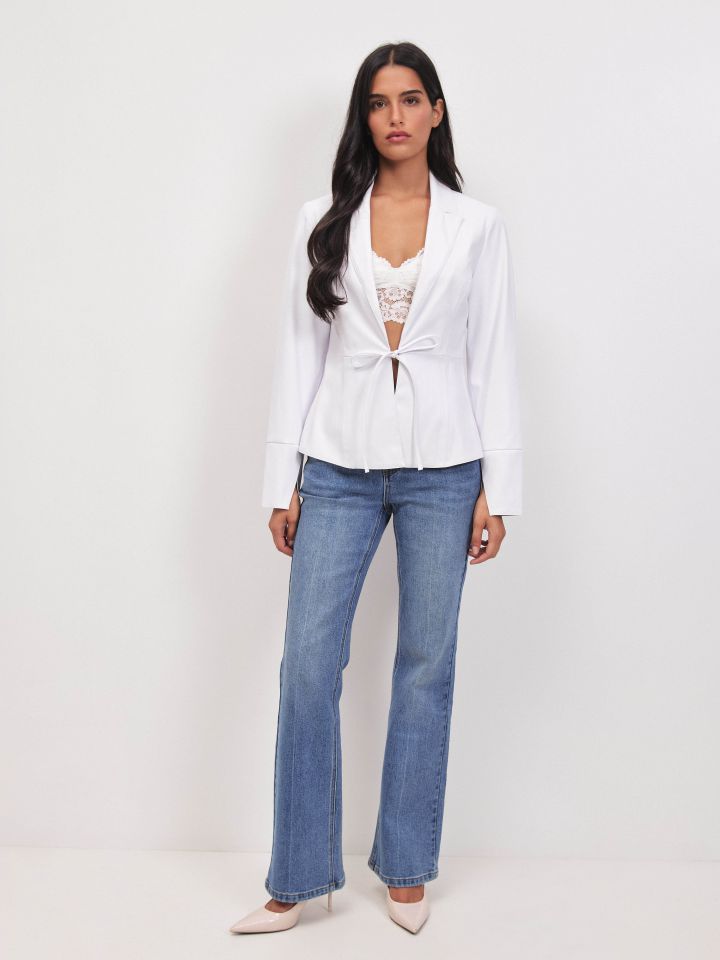 עליונית דמוי עור קשירה בצבע לבן