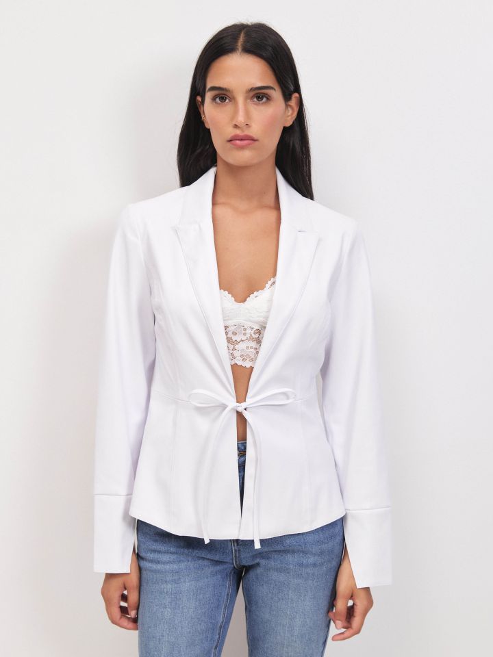 עליונית דמוי עור קשירה בצבע לבן