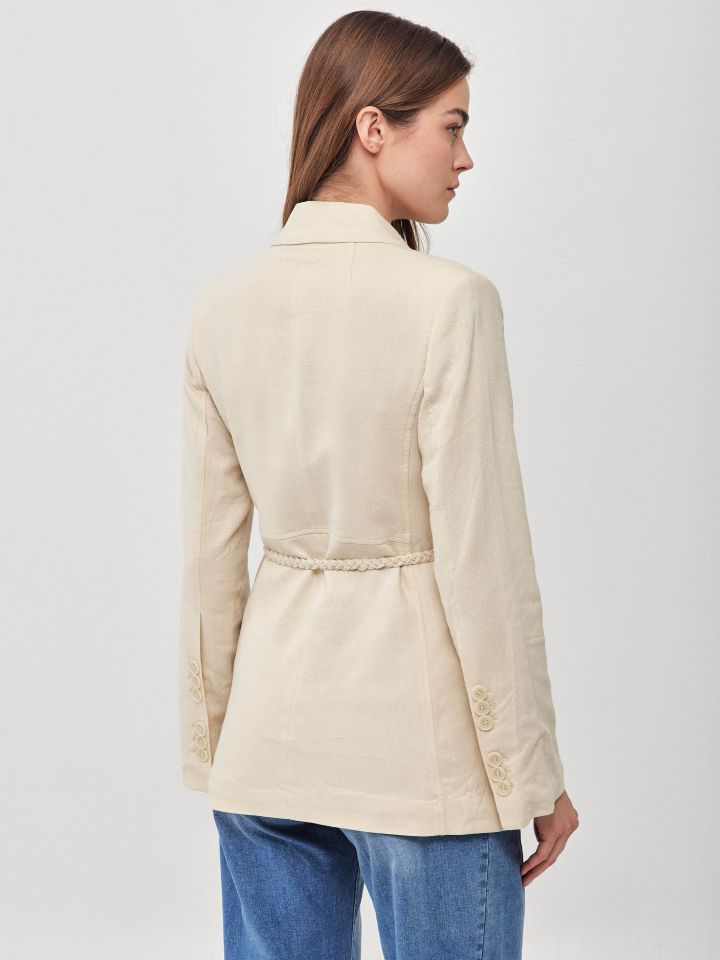 ג’קט מראה פישתן חגורה צמה בצבע טיבעי