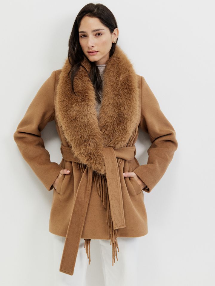 מעיל מראה פרווה בצבע קאמל