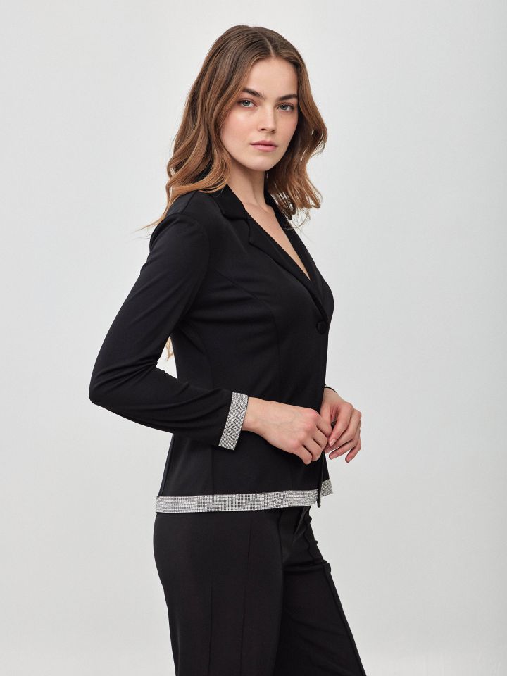 עליונית אמזון דמוי יהלומים + כפתור בצבע שחור לורקס