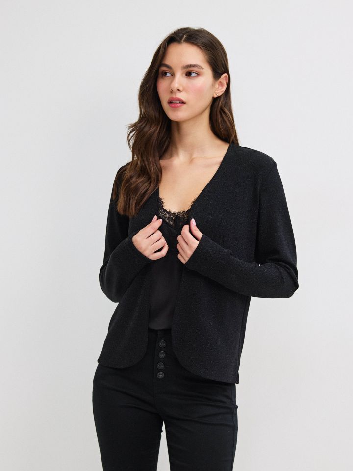 עליונית לורקס PROMO בצבע שחור