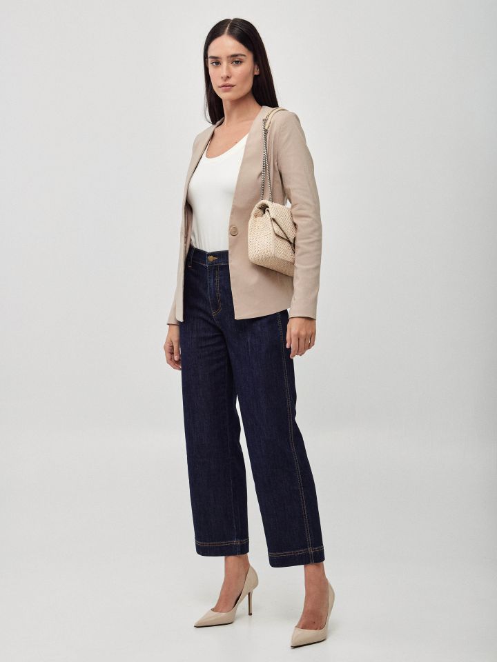 ג’קט מראה פישתן NATALY בצבע בייז קפוצינו