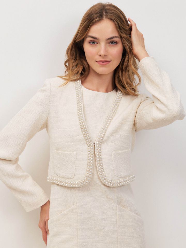 ג’קט דמוי פנינים LIAT בצבע אופוויט